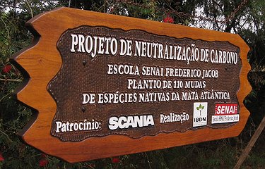 Placa Entalhada - Projeto de Neutralização de Carbono