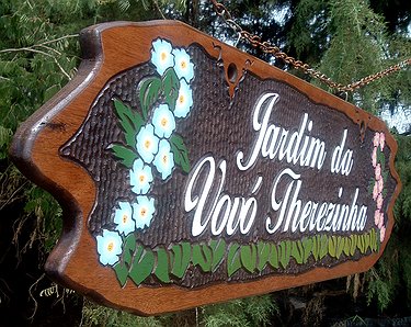 Placa Entalhada - Jardim da Vovó Therezinha