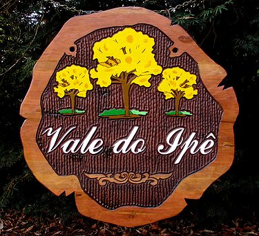 Placa Entalhada - Vale do Ipê