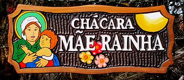 Placa Entalhada - Chácara Mãe Rainha