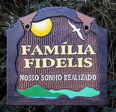 Placa Entalhada - Família Fidelis