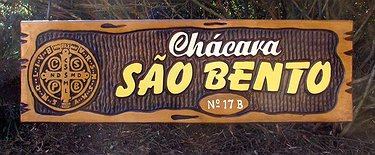 Placa Entalhada - Chácara São Bento