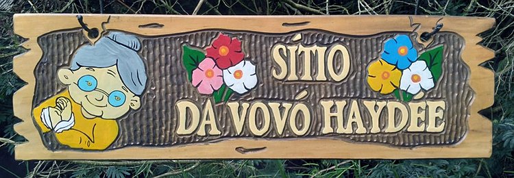 Placa Entalhada - Sítio da Vovó Haydée
