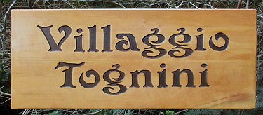 Placa Entalhada - Villaggio Tognini