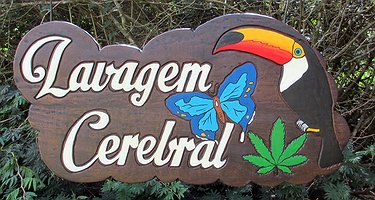 Placa Entalhada - Lavagem Cerebral