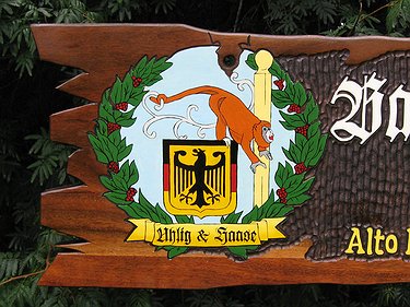 Placa Entalhada - Bauernhof Der Familie