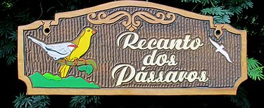 Placa Entalhada - Recanto dos Pássaros