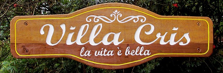 Placa Entalhada - Villa Cris