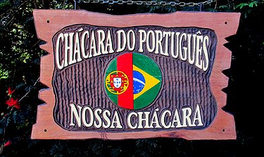 Placa Entalhada - Chácara do Portugês