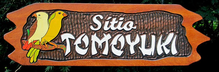 Placa Entalhada - Sítio Tomoyuki