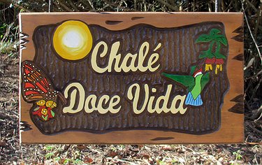 Placa Entalhada - Chalé Doce Vida