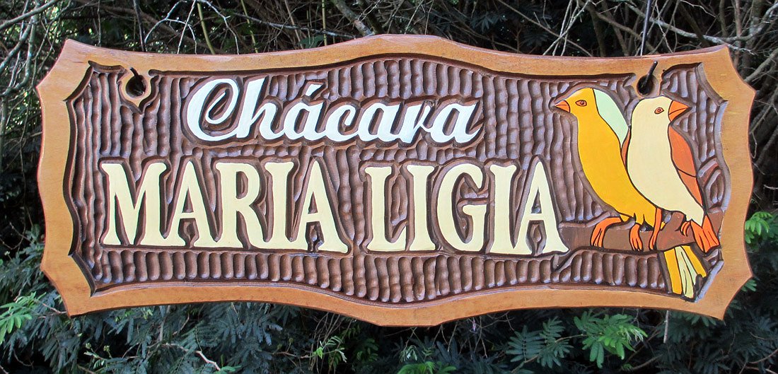 Placa Entalhada - Chácara Maria Ligia - Imagem 1