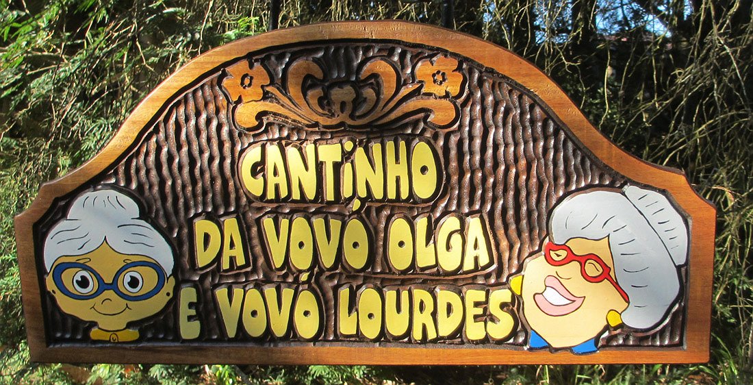 Placa Entalhada - Cantinho da Vovó Olga e da Vovó Lourdes - Imagem 1