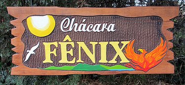 Placa Entalhada - Chácara Fênix