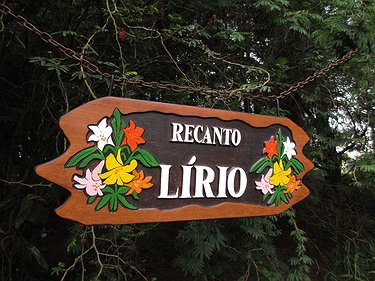 Placa Entalhada - Recanto Lírio