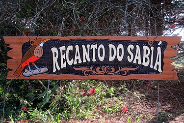 Placa Entalhada - Recanto do Sabiá