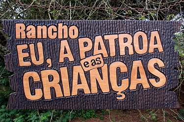 Placa Entalhada - Rancho Eu a Patroa e As Crianças