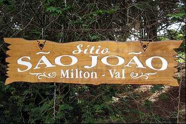 Placa Entalhada - Sítio São João