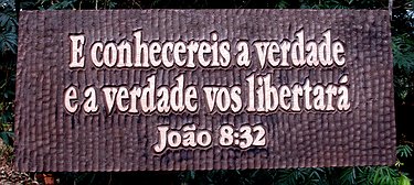 Placa Entalhada - E Conhecereis a Verdade
