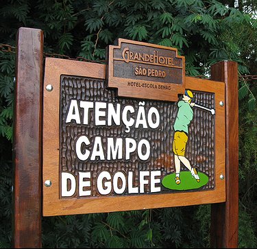 Placa Entalhada - Campo de Golfe