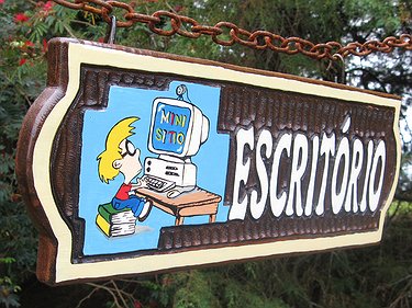 Placa Entalhada - Escritório