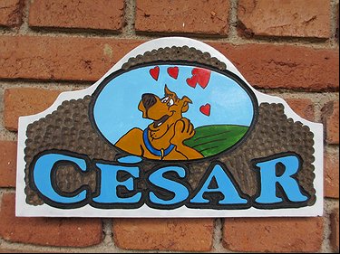 Placa Entalhada - César